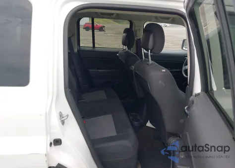 2016 Jeep Patriot Latitude from USA, damaged, VIN 1C4NJPFAXGD664398